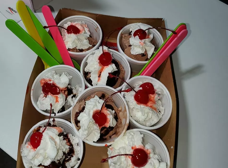 yummy premium hard ice cream with toppings