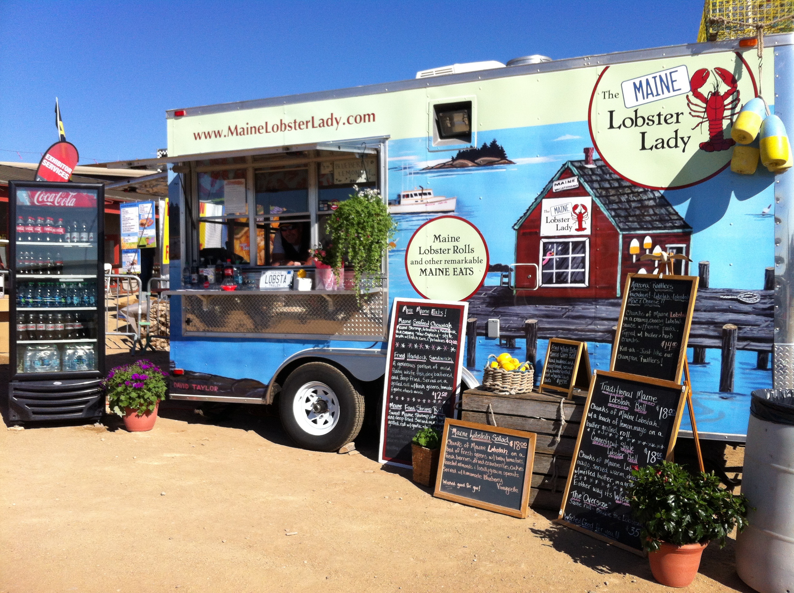 The Maine Lobster Lady | Food Trucks In Phoenix AZ