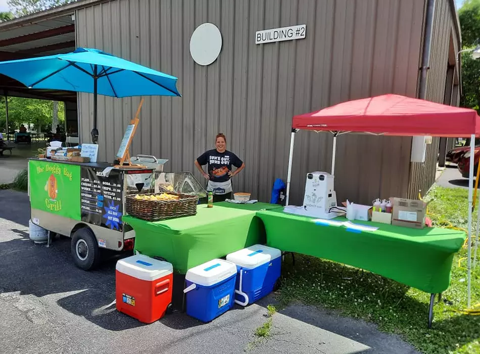 Frankie's Street Dawgs Food Trucks In Anderson IN