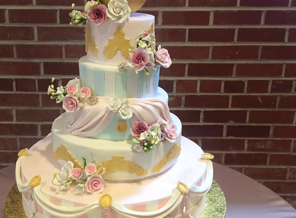 Marie Antoinette Wedding Cake