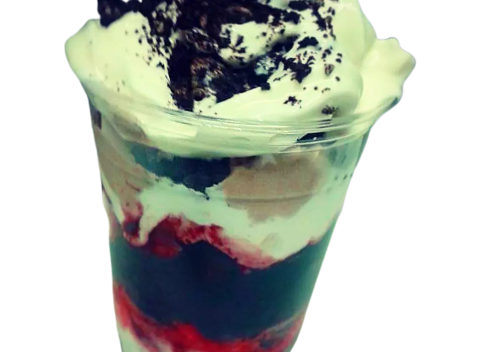 Oreo Berry Ice Cream Parfait Sundae
