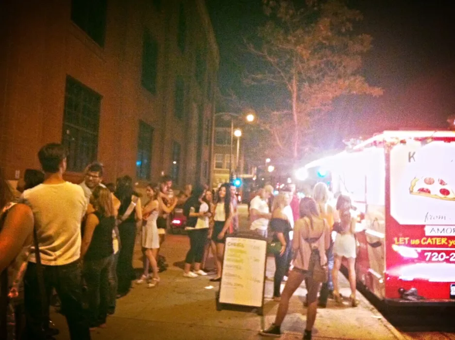 Hungry Crowd