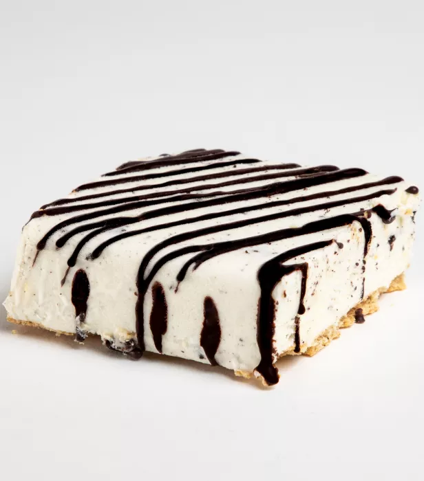 Cookies &amp; Cream Squares
