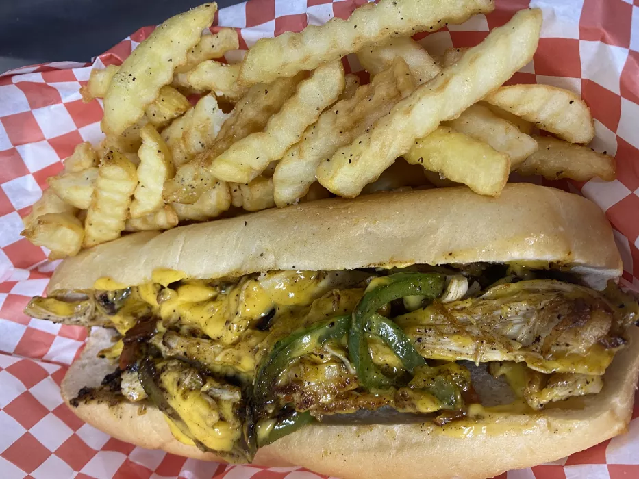 Chicken Cheese Steak Onions &amp; Peppers w/ Fries