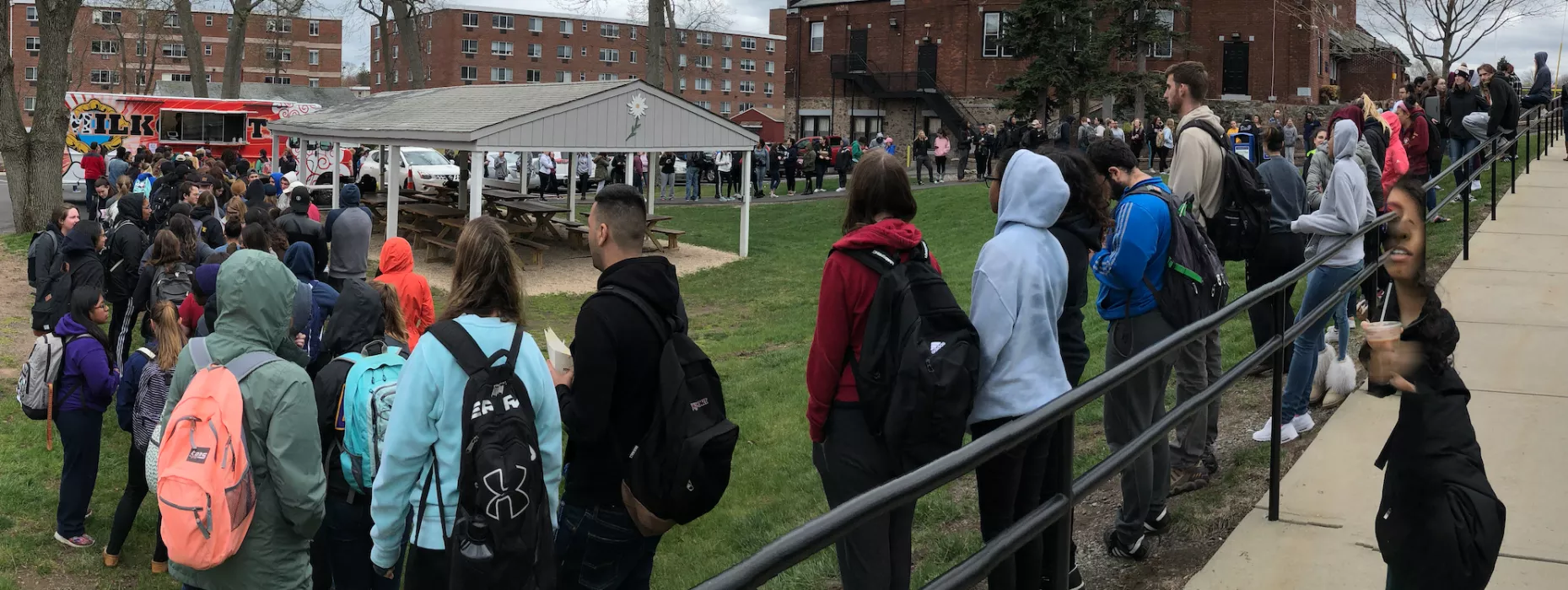 600 Ct Milkcraft Milktruck® Lovers getting their All Natural Bubblecone®